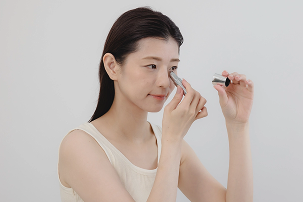【新登場】史上最小美顔器アイセラムset